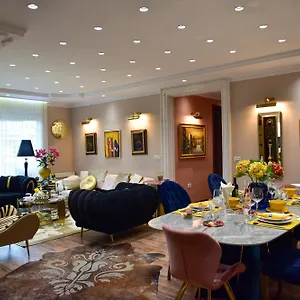 top-luxury-tirana.albaniahotels.org/